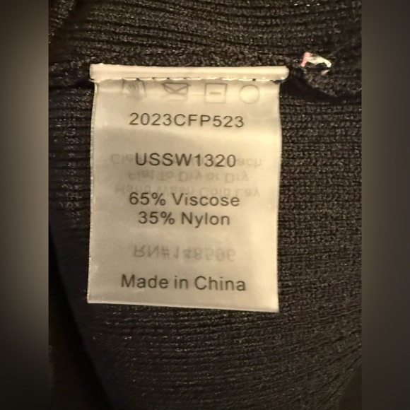 NWT - Universal Standard Twist Knit Ribbed Midi Dress in Black Size Small - Picture 8 of 8